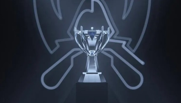 返回游戏并加入 Ninjas in Pyjamas ！ Doinb 更新了他的社交媒体，发布了一张照片：我回来了！