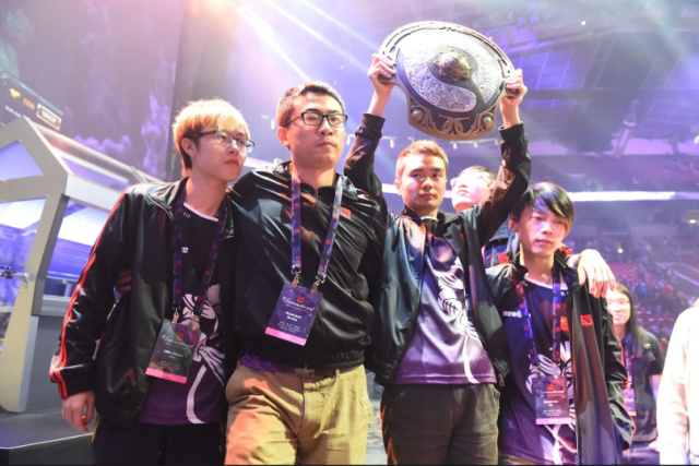 【预测】2020KPL秋季赛11.12赛程， RNG.M vs 西安WE，上海EDG.M vs DYG